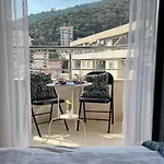 Budva City De Lux
